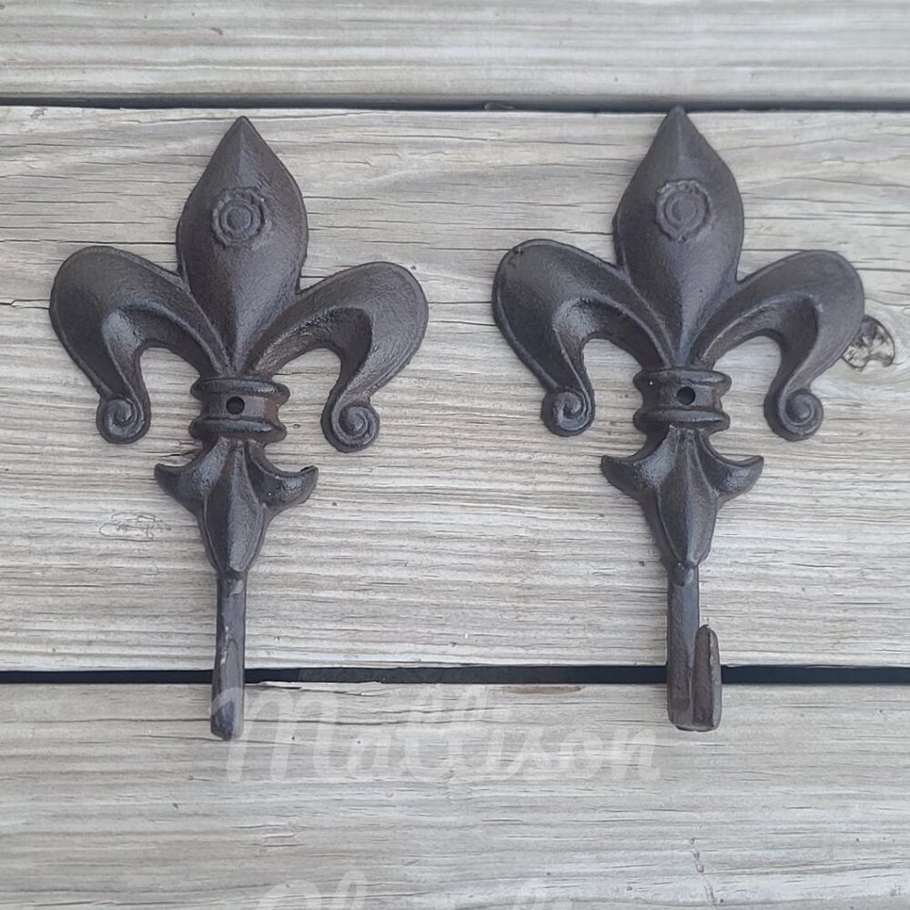 2 Fleur de Lis Cast Iron Hook Towel Hat Coat Key Rack